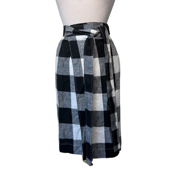 EVERLANE THE LINEN WRAP SKIRT Black White Plaid 100% Linen Size 2 - Picture 2 of 9